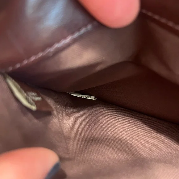 Coach Anna - Signature Victorian Flowers- Crossbody with gold hardware - Picture 9 of 13